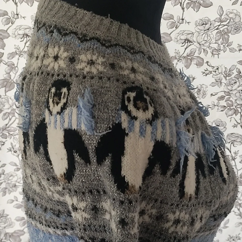Holiday winter penguin sweater metallic blue knitted size small - Picture 4 of 10